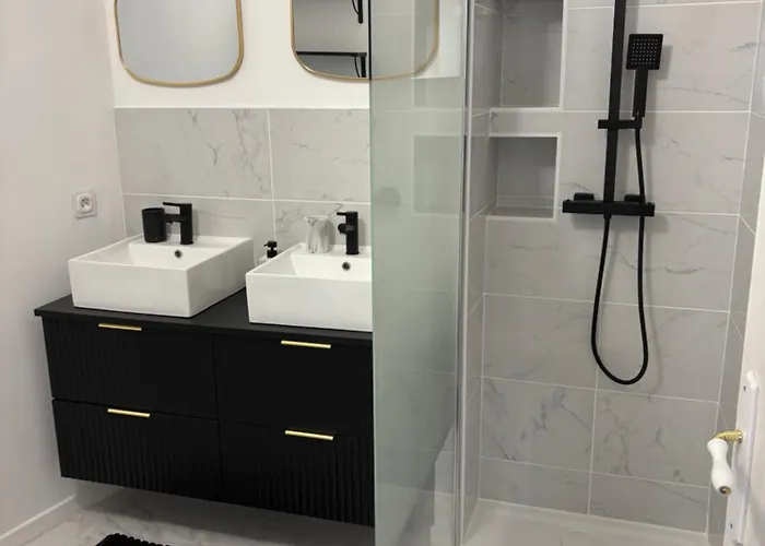 L Instant Petillant * 埃佩尔奈